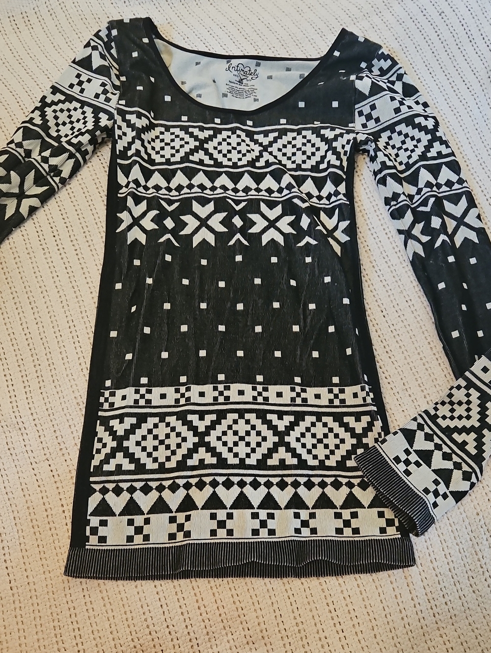 Knitsoul Black & White Geometric Long Sleeve Tee